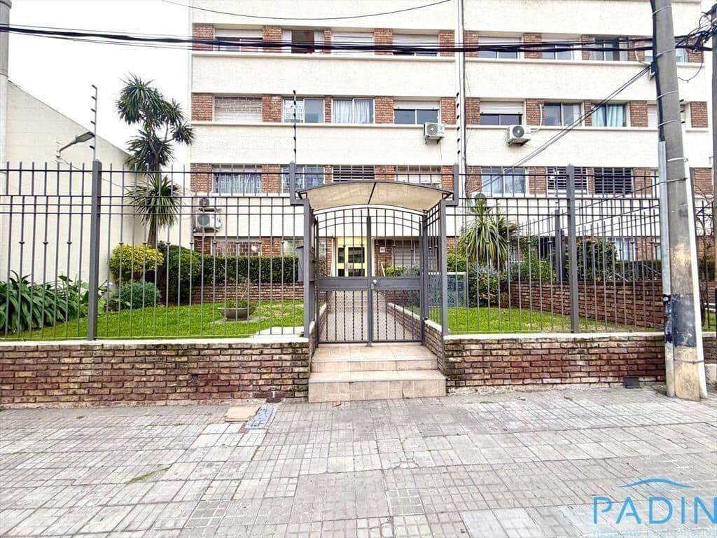 Alquiler Apto en Barrio Brazo Oriental de dos dormitorios